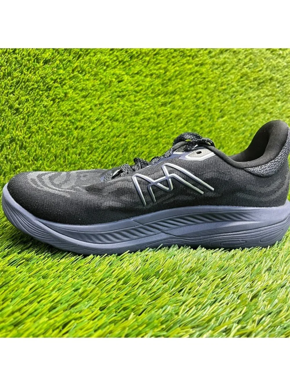 Karhu Ikoni 3.5 HiVo Womens Size 9.5 Black Athletic Running Shoes Sneakers